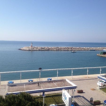 Alp Otel Restaurant Kucukkuyu Bagian luar foto