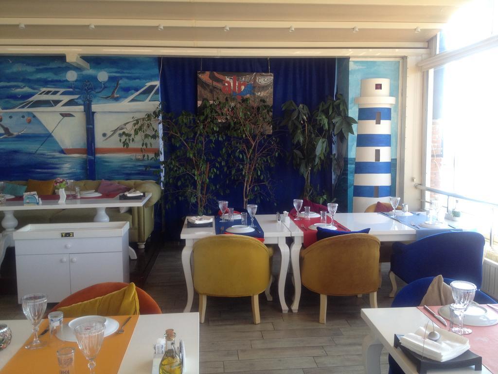 Alp Otel Restaurant Kucukkuyu Bagian luar foto