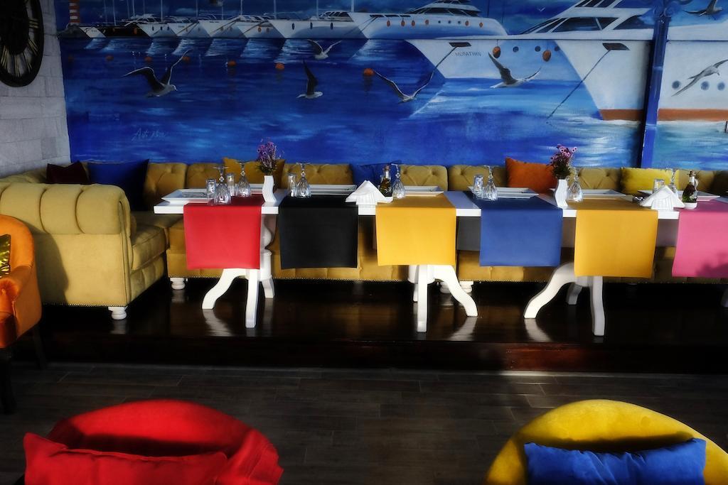 Alp Otel Restaurant Kucukkuyu Bagian luar foto